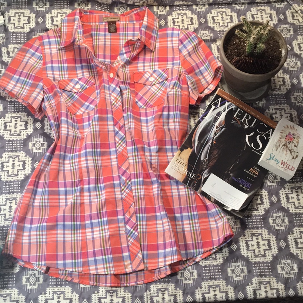 ☀️Get ready for Spring!  Cute western shirt!☀️